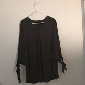 Dark green long sleeve blouse